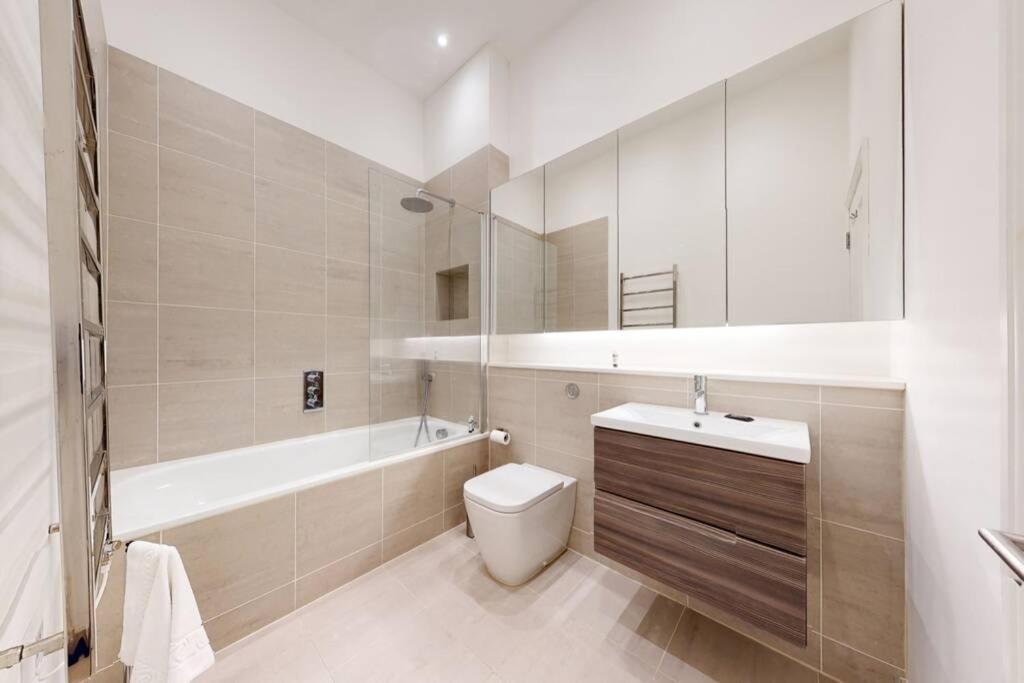 Modern 1 Bed Flat Camden 5 Min Walktube Station Apartment London Exterior photo